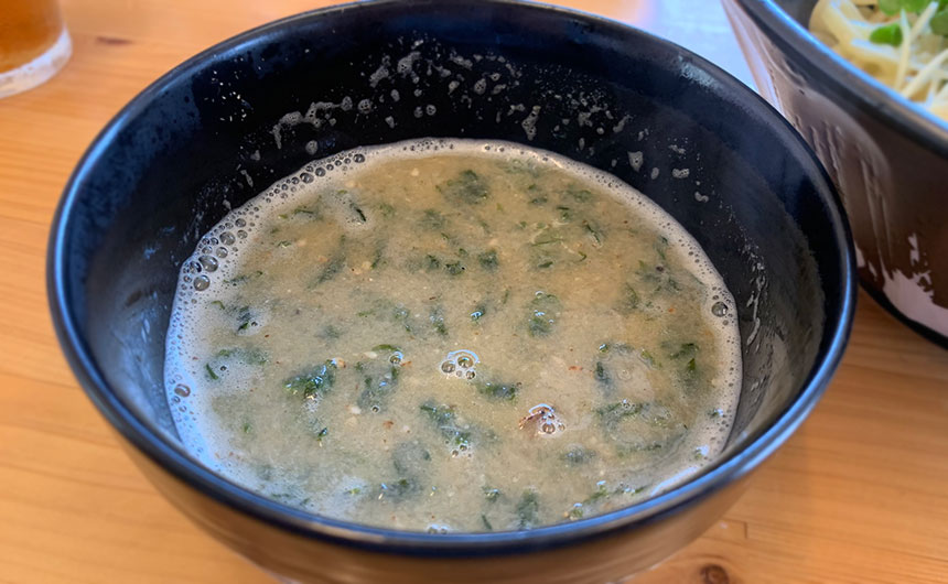 鮎燻製つけ麺　スープ